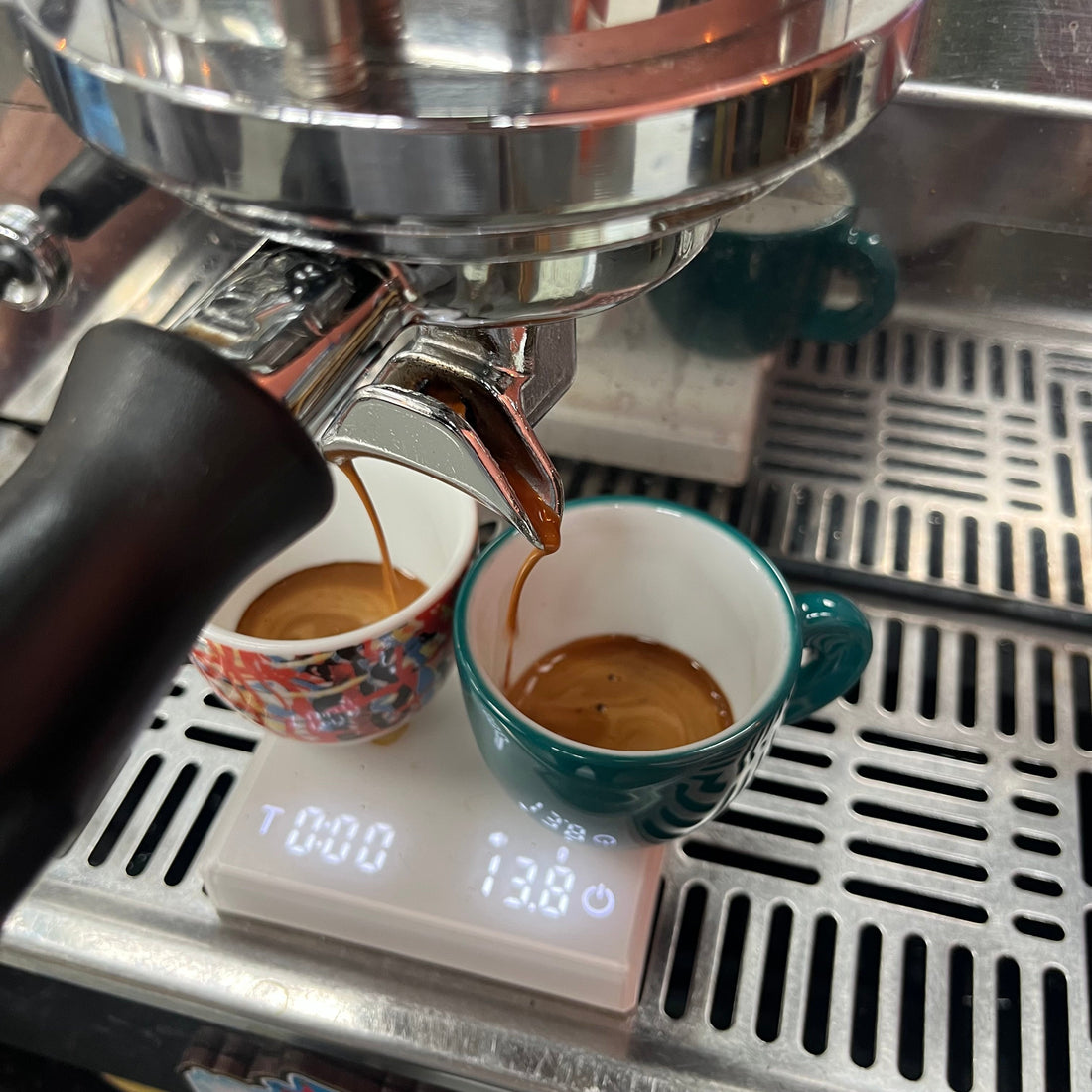 Beste koffiebonen voor espresso (en waarom vers branden alles verandert)